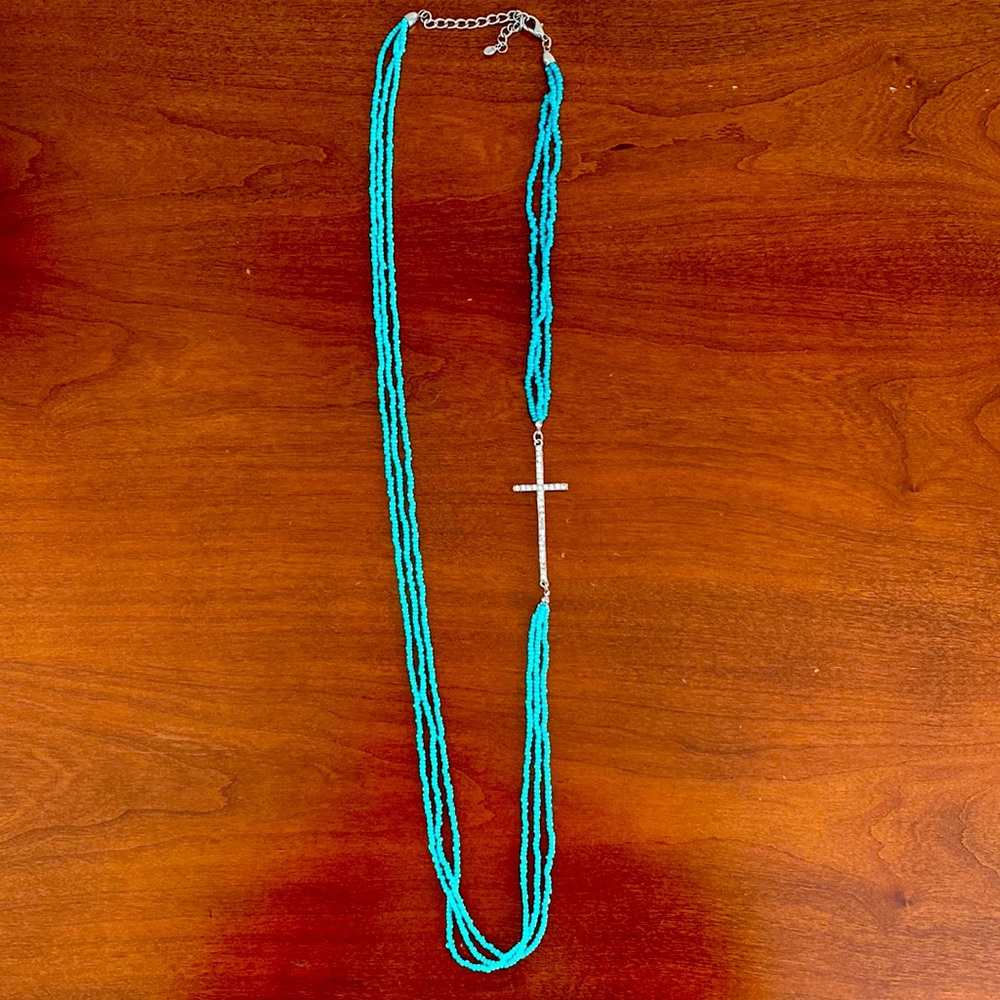 Turquoise cross beaded necklace